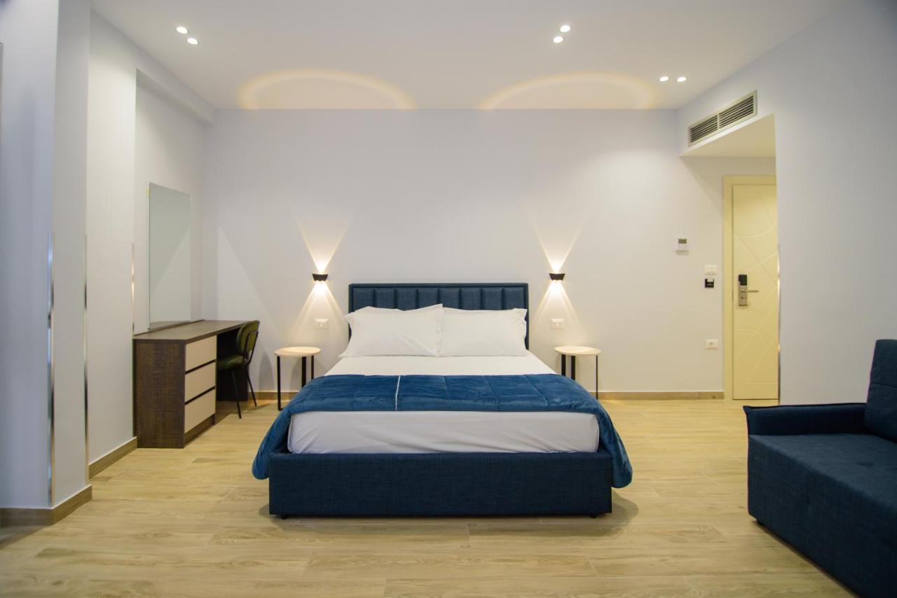 Palm Side Hotel วญอเรอ ภายนอก รูปภาพ