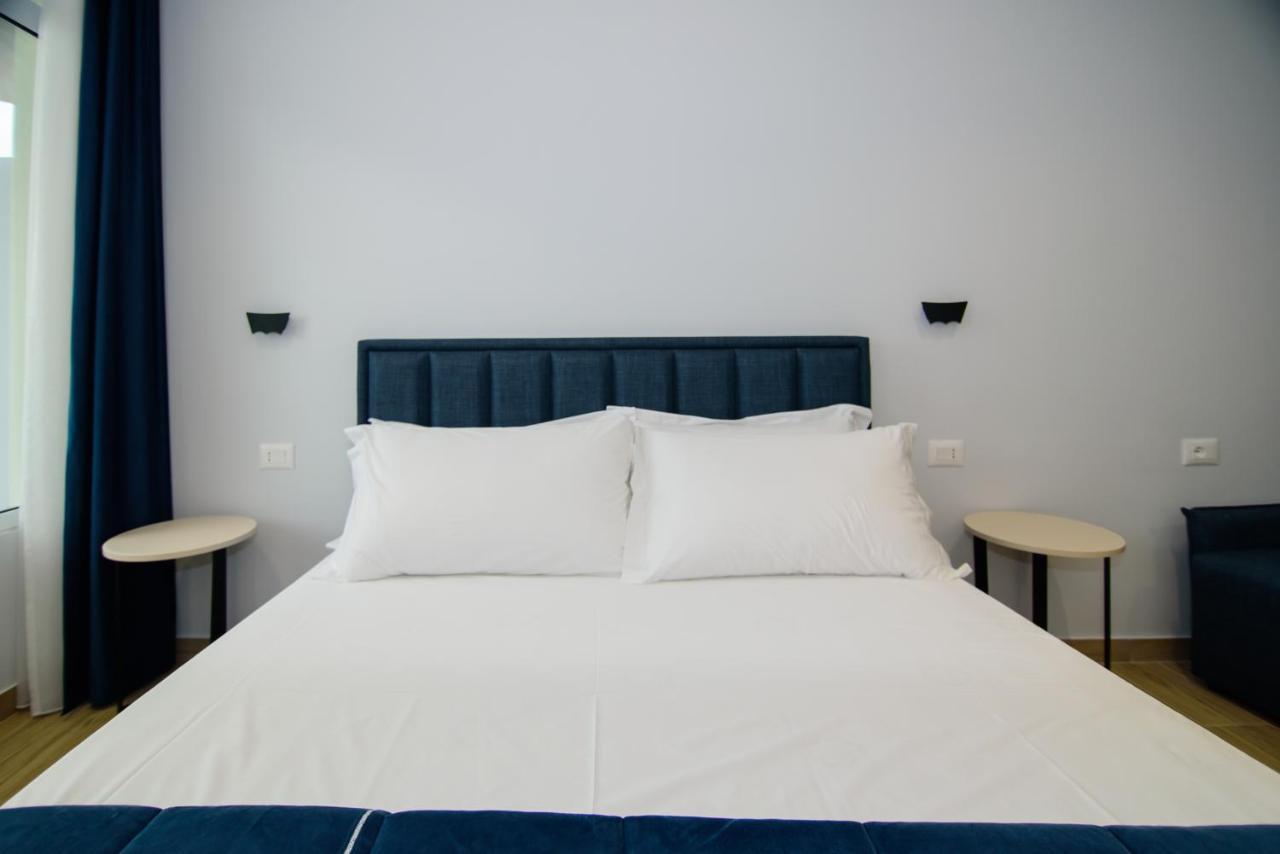Palm Side Hotel วญอเรอ ภายนอก รูปภาพ