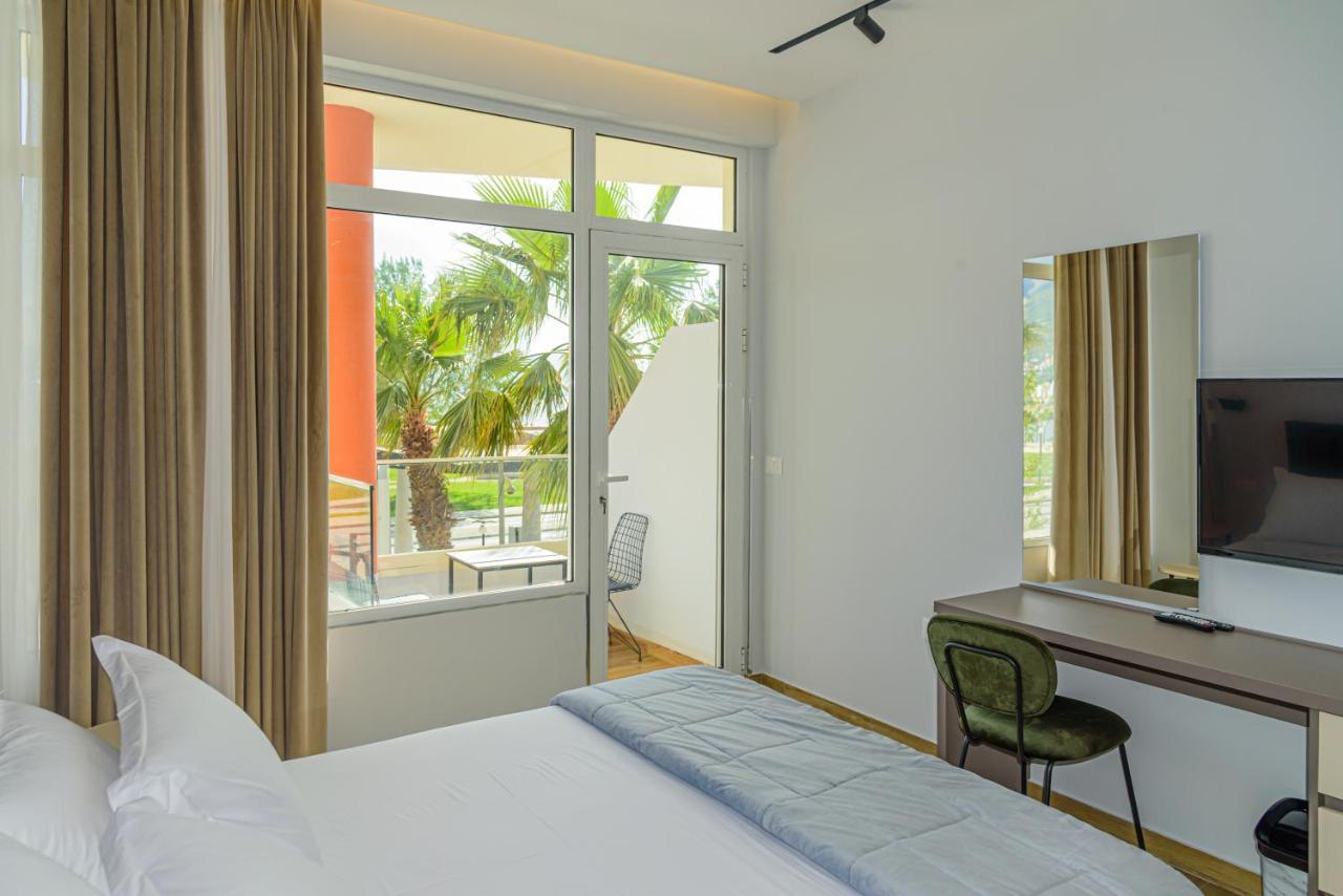 Palm Side Hotel วญอเรอ ภายนอก รูปภาพ