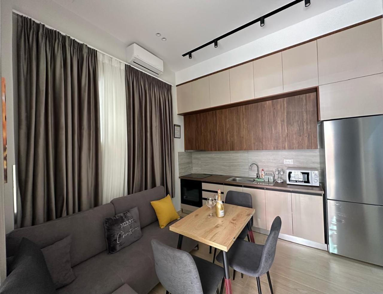 Palm Side Hotel วญอเรอ ภายนอก รูปภาพ